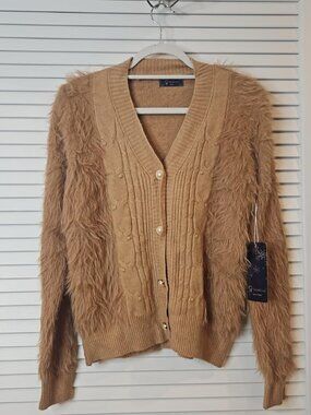 Snowflake Brown/Beige Fuzzy Cardigan Sweater – New With Tags